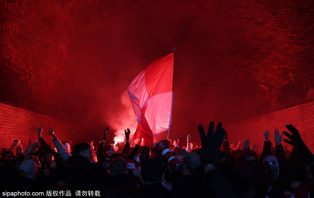 阿森纳瞄准7000万欧元德甲新星:巴霍亚能否成为左路未来答案?