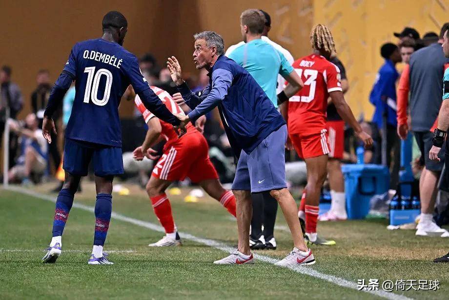 可能会同时丢掉欧冠和法甲冠军为什么巴黎圣日耳曼不再是巨无霸?